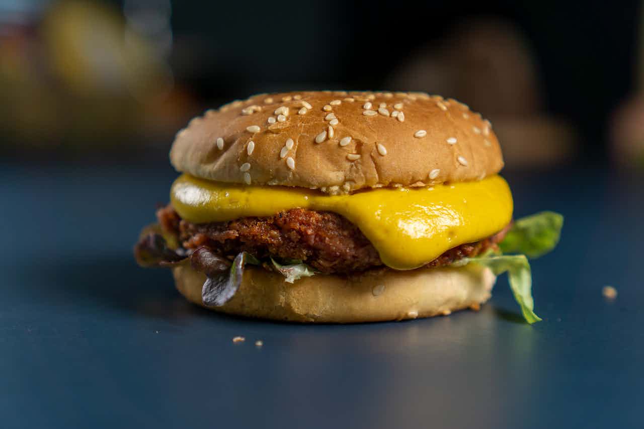 Cover image for Vegane Burger-Laibchen